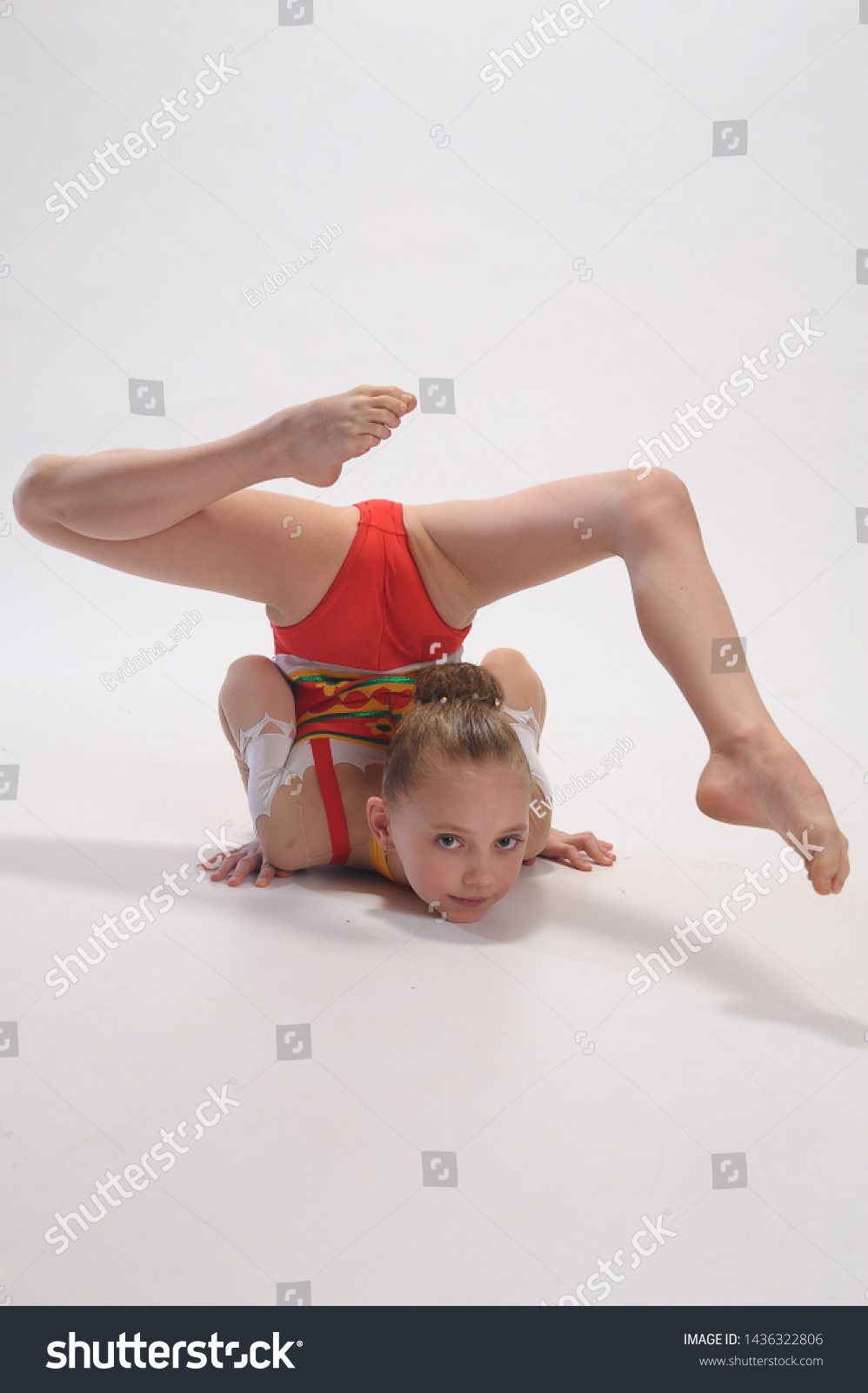 young gymnastics pictures