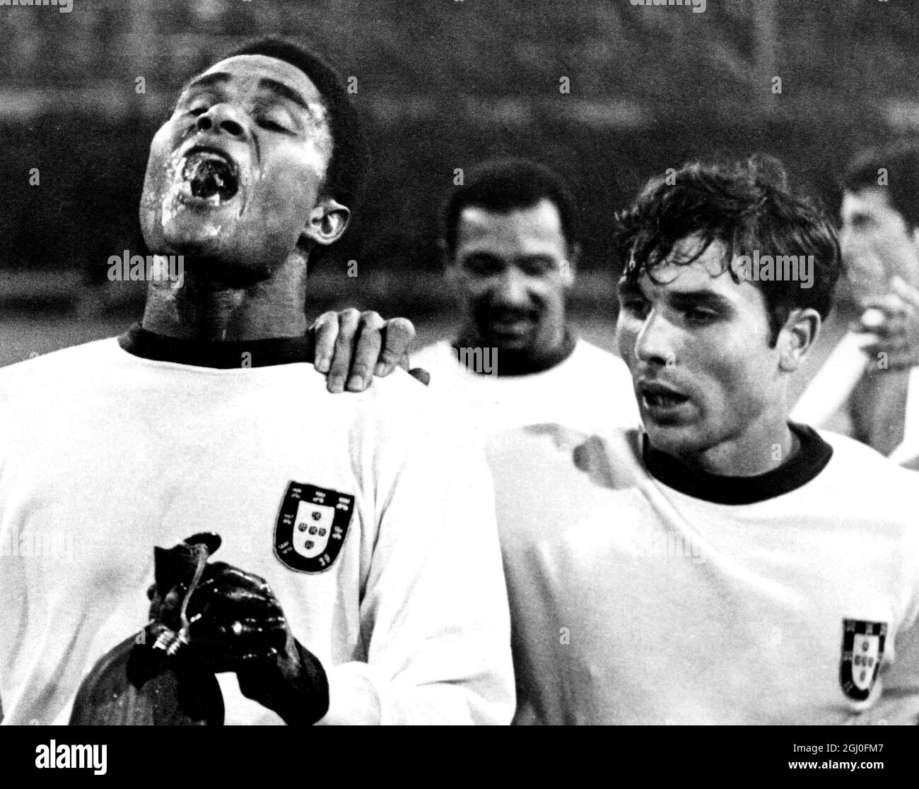 Eusébio iconic moments