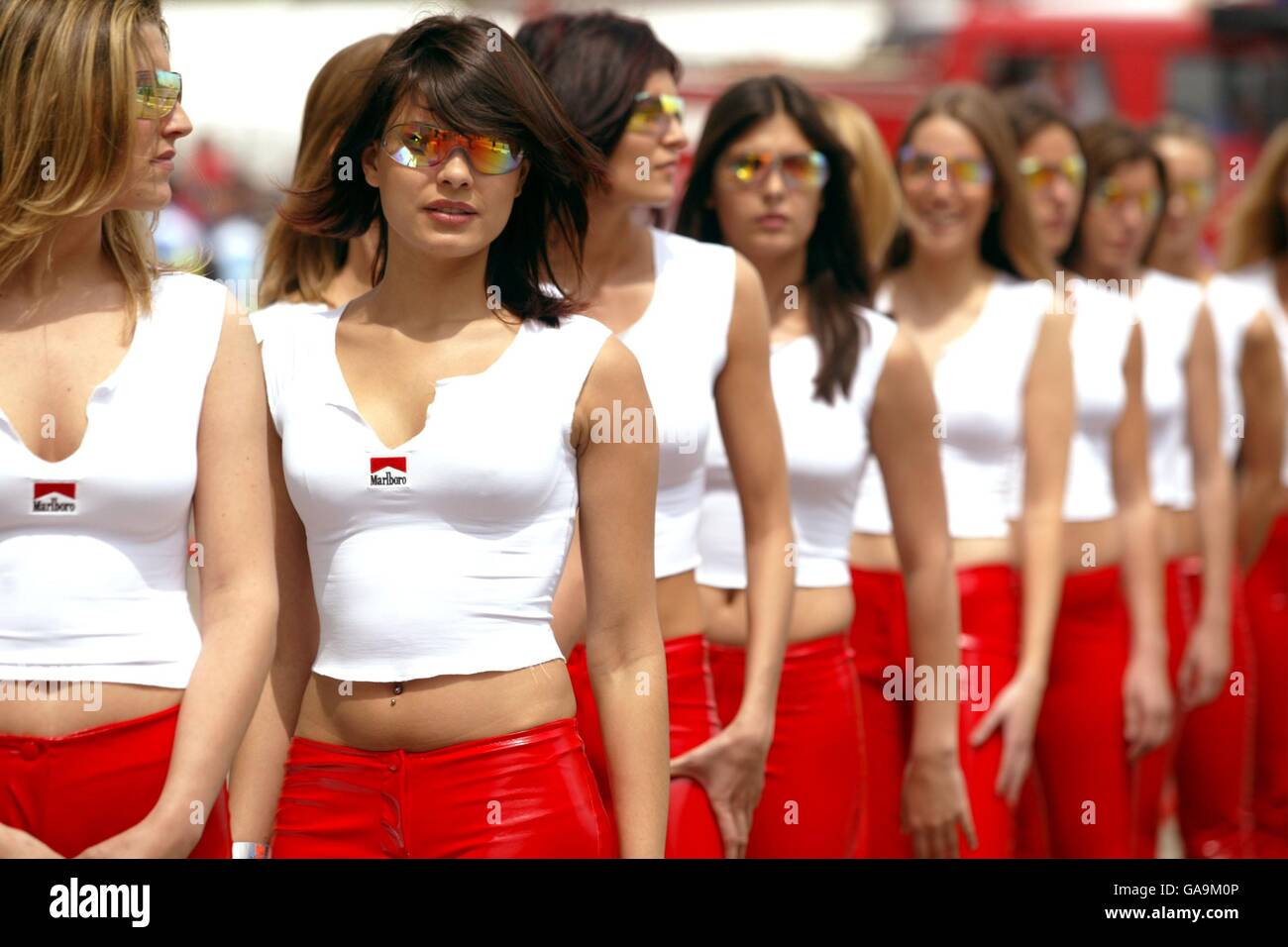 f1 grid spain 0023