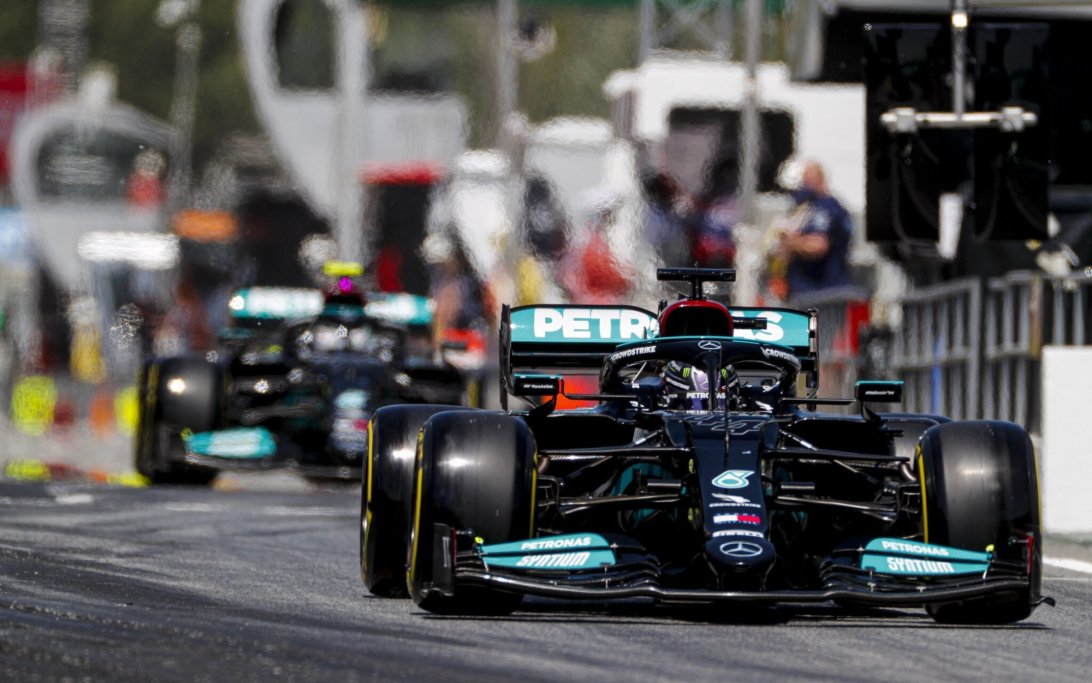 f1 grid spain 0029