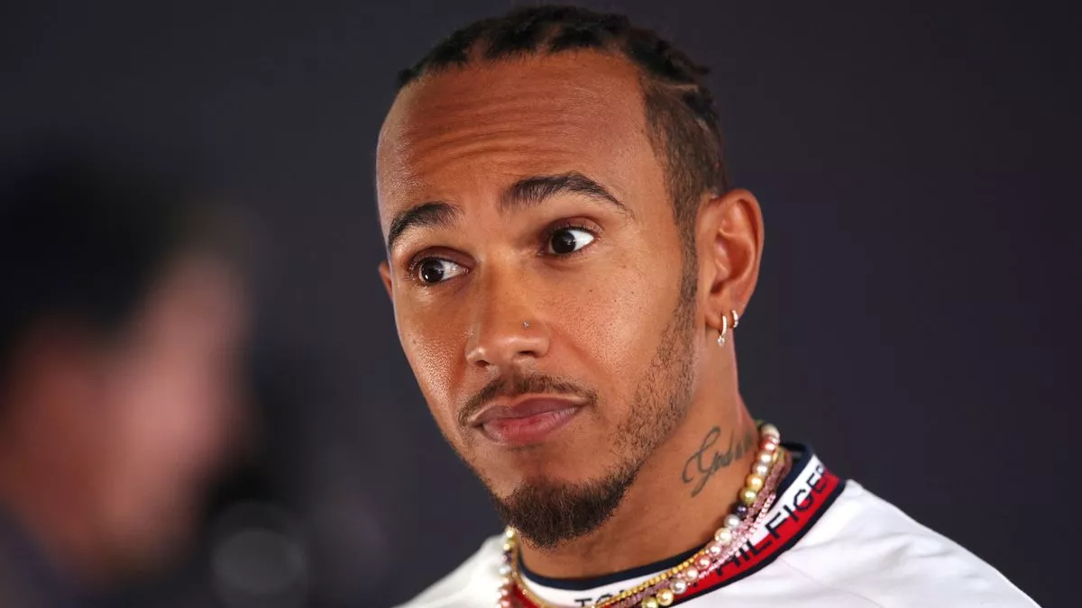f1 grid spain 0049