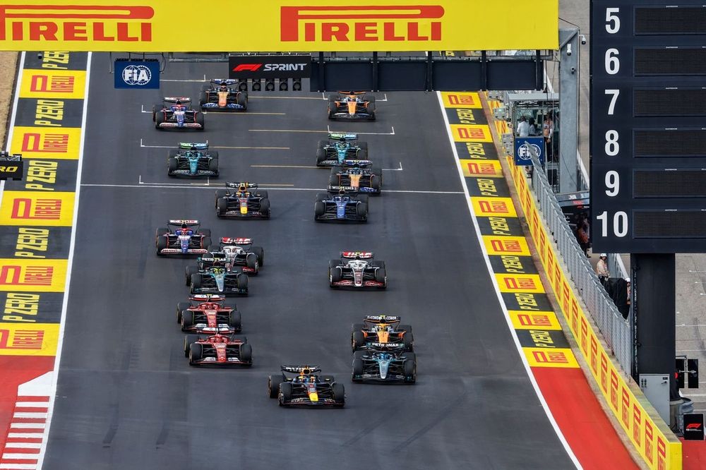 F1 race starting lineup