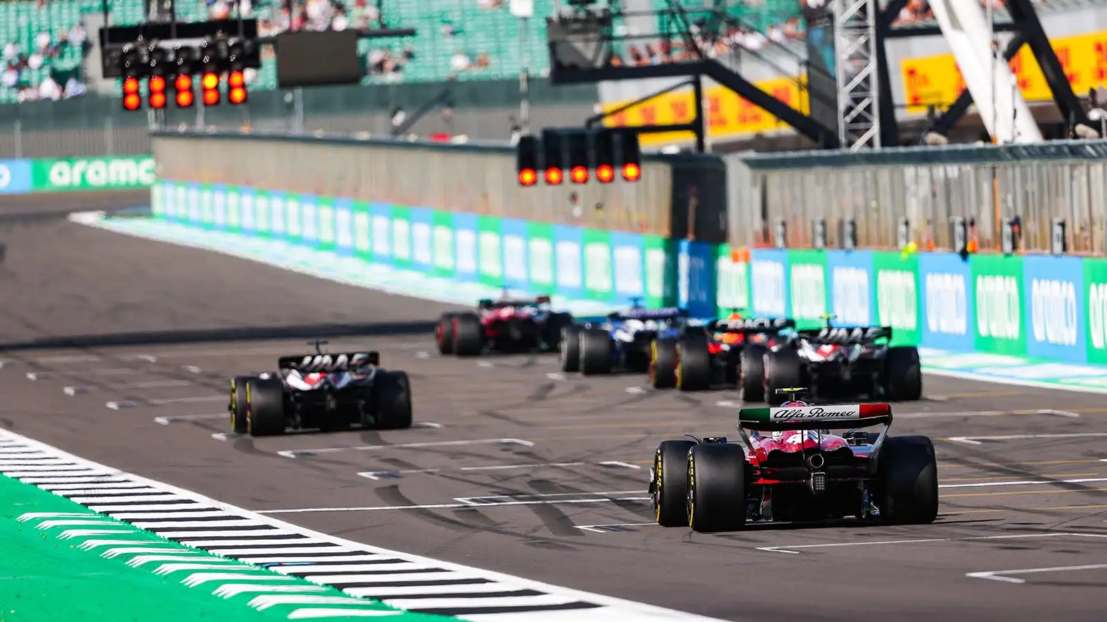 f1 start grid 0009