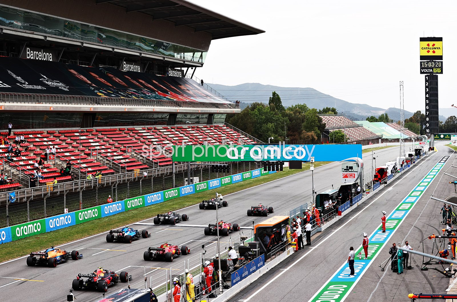 f1 start grid 0016