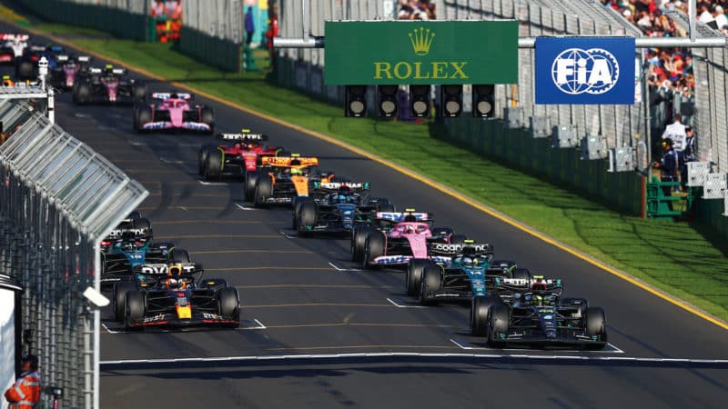 f1 start grid 0038