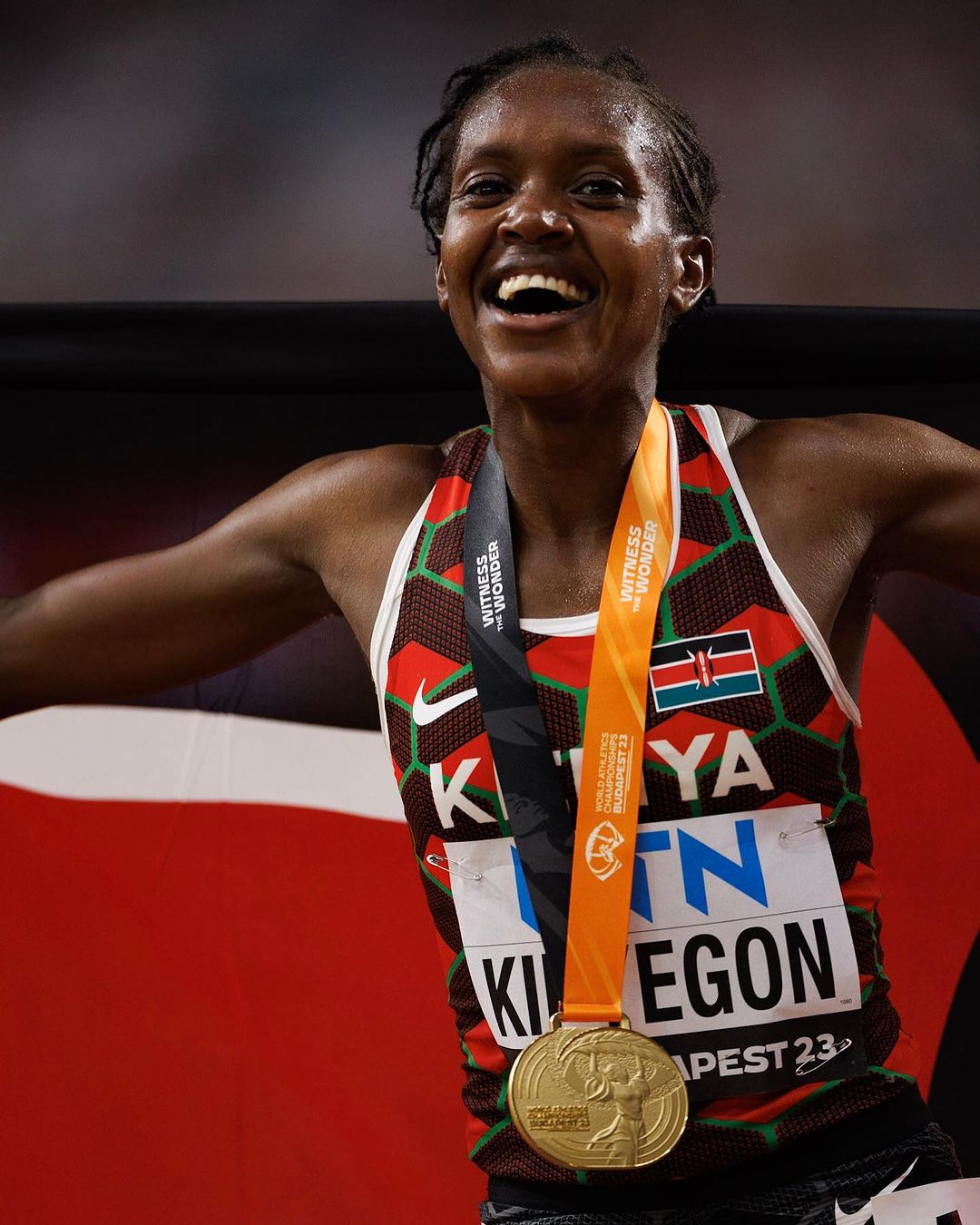 faith kipyegon budapest 0014