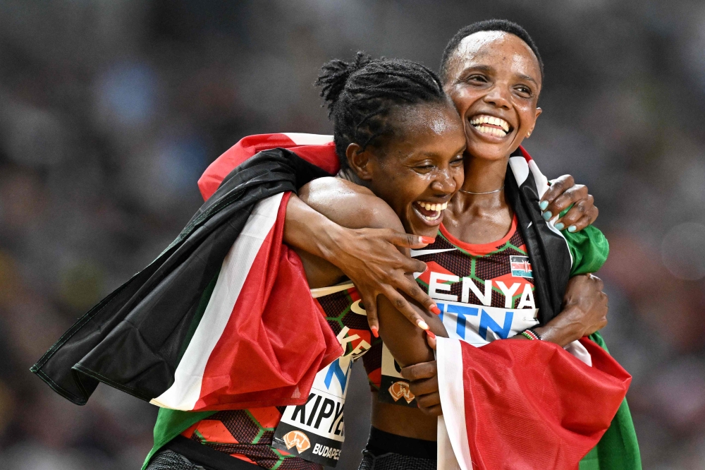 faith kipyegon budapest 0016