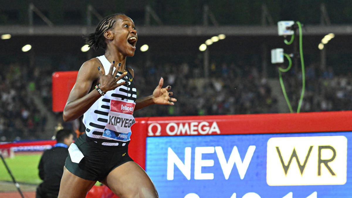 faith kipyegon mile 0046