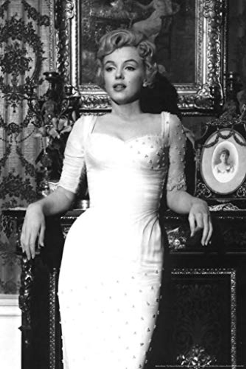 famous Marilyn Monroe outfits