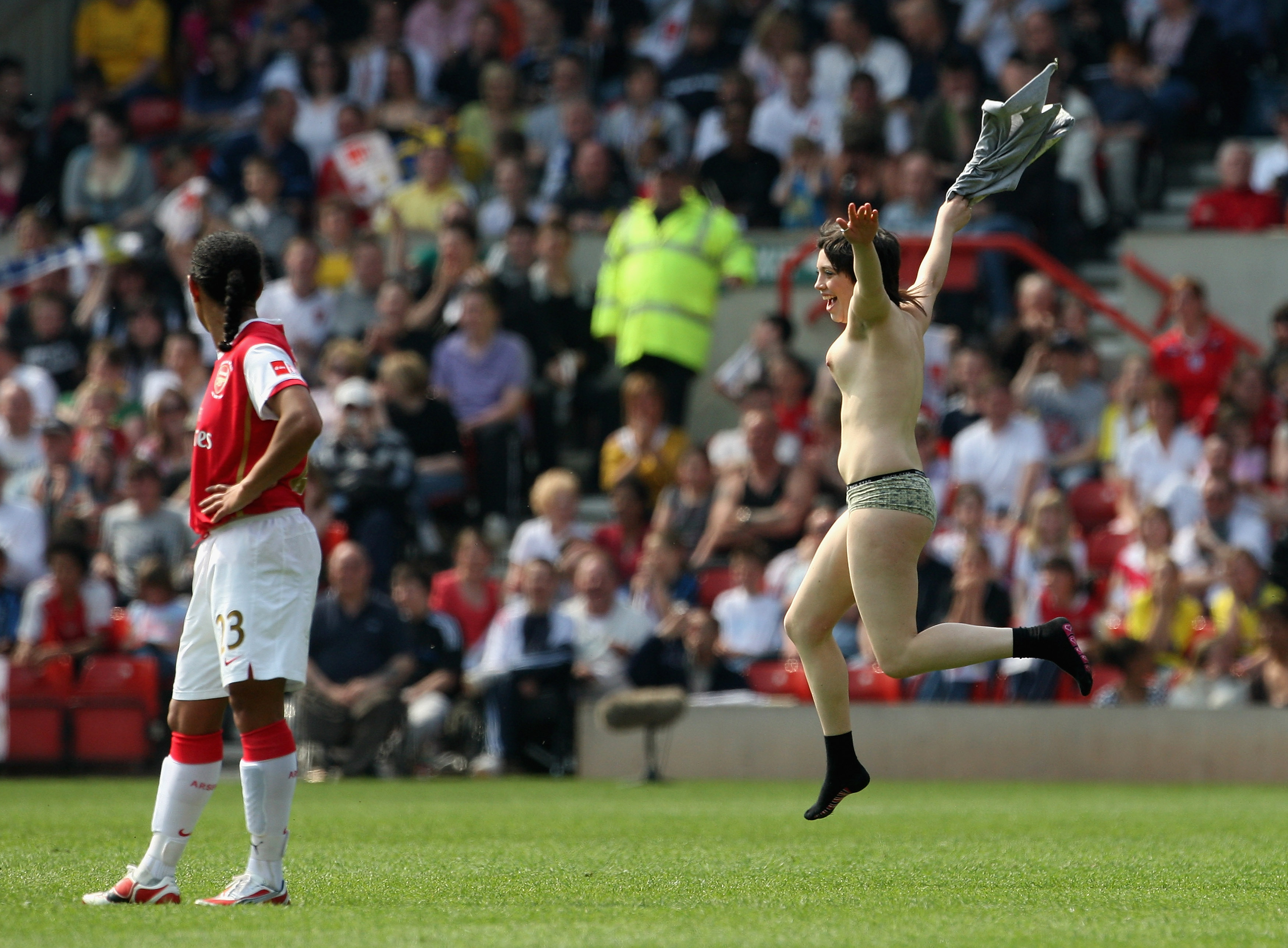 famous streaker 0009
