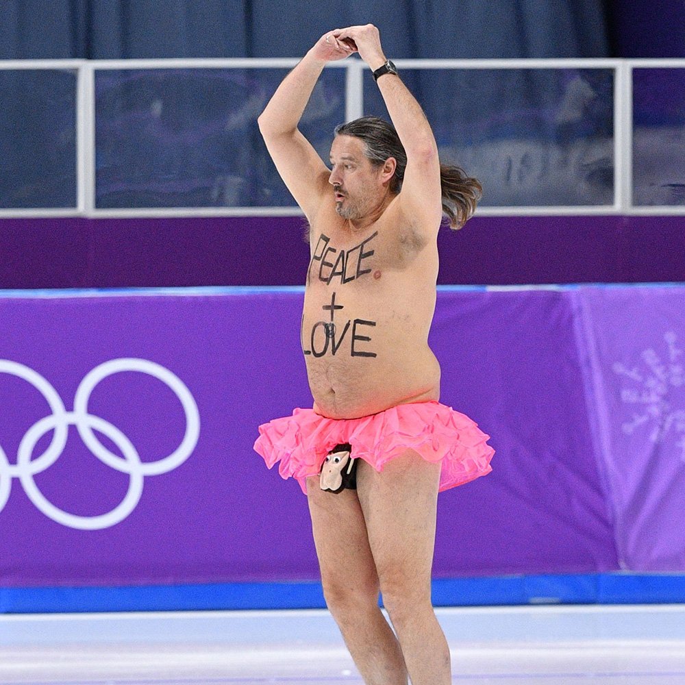 famous streaker 0022