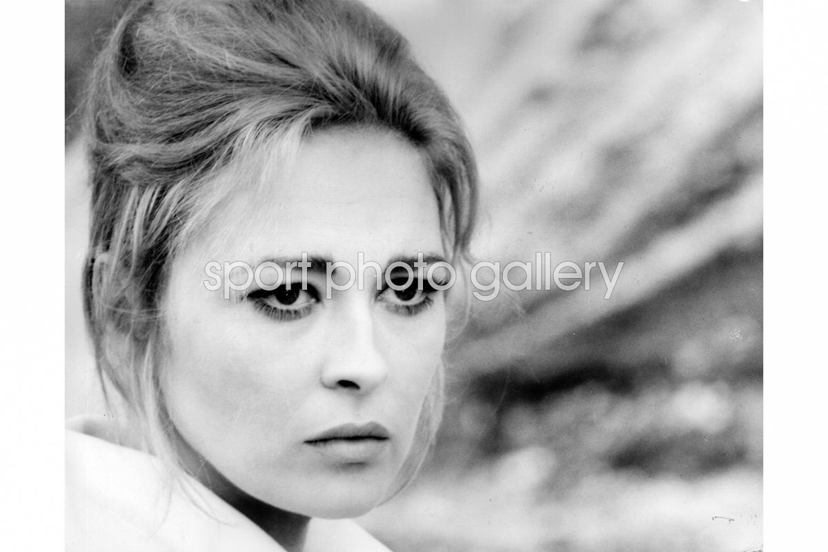 faye dunaway 1968 0020
