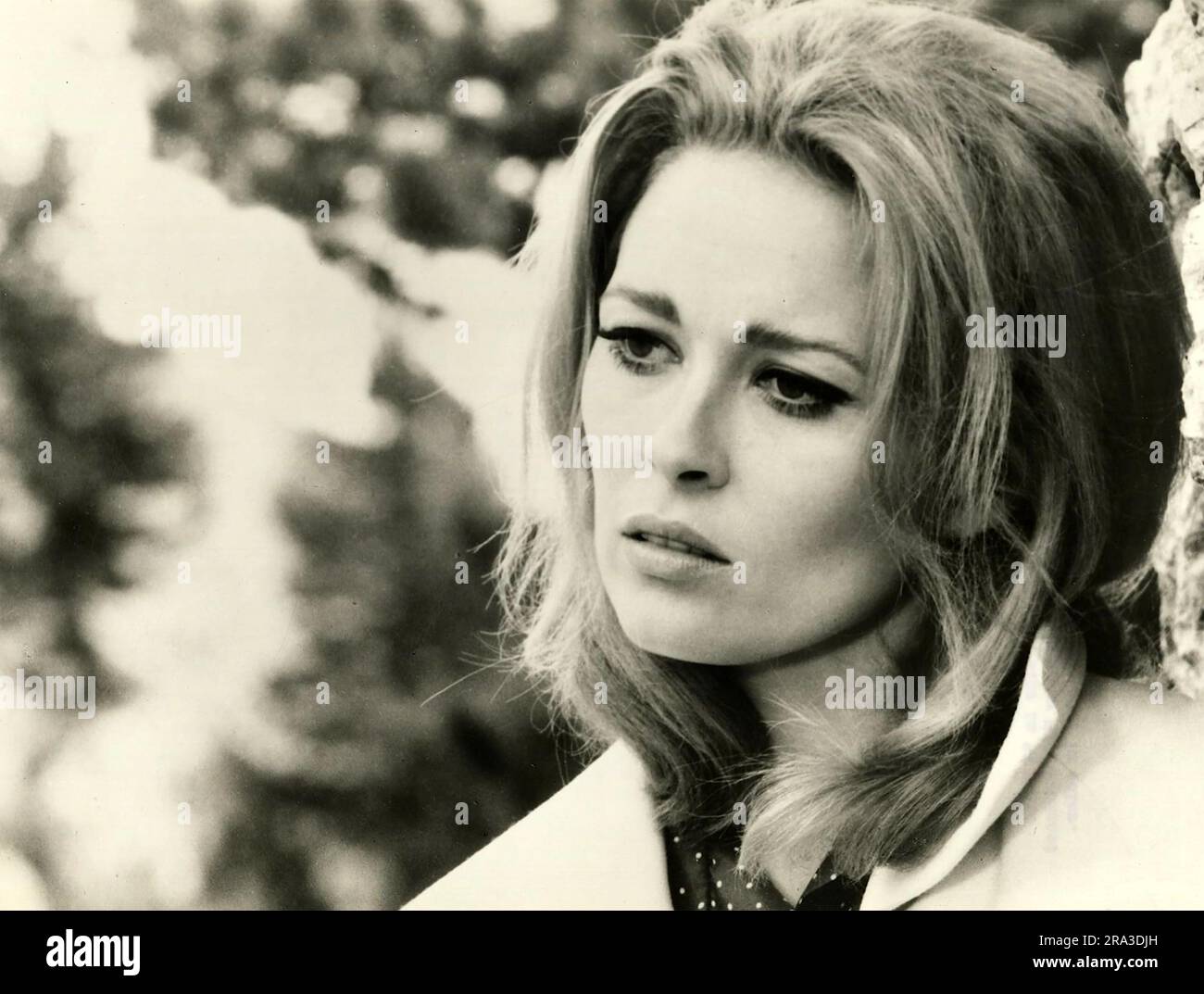 faye dunaway 1968 0021