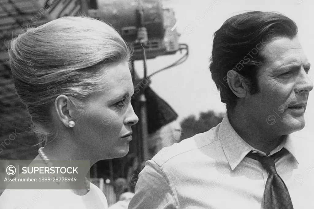 faye dunaway 1968 0030