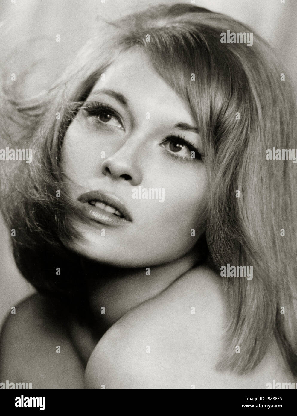 faye dunaway 1968 0032