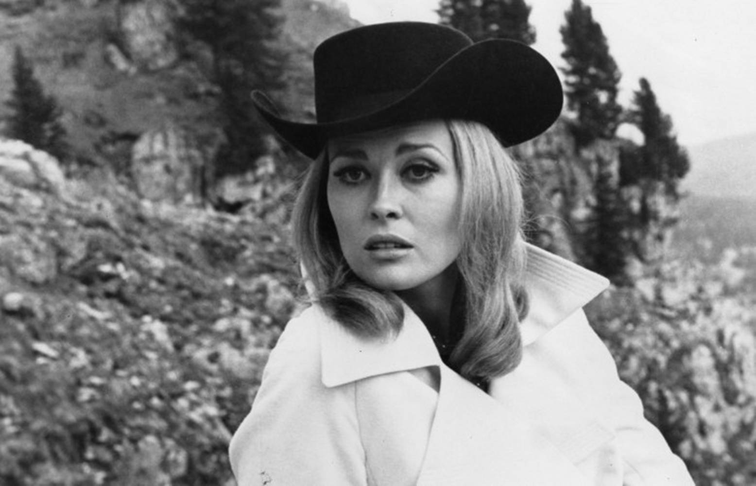 faye dunaway 1968 0037