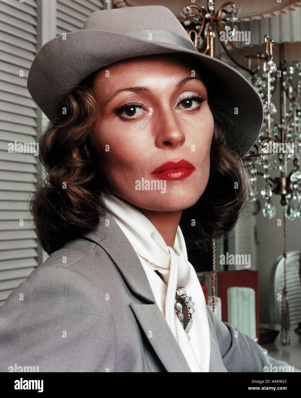 faye dunaway hot 0023