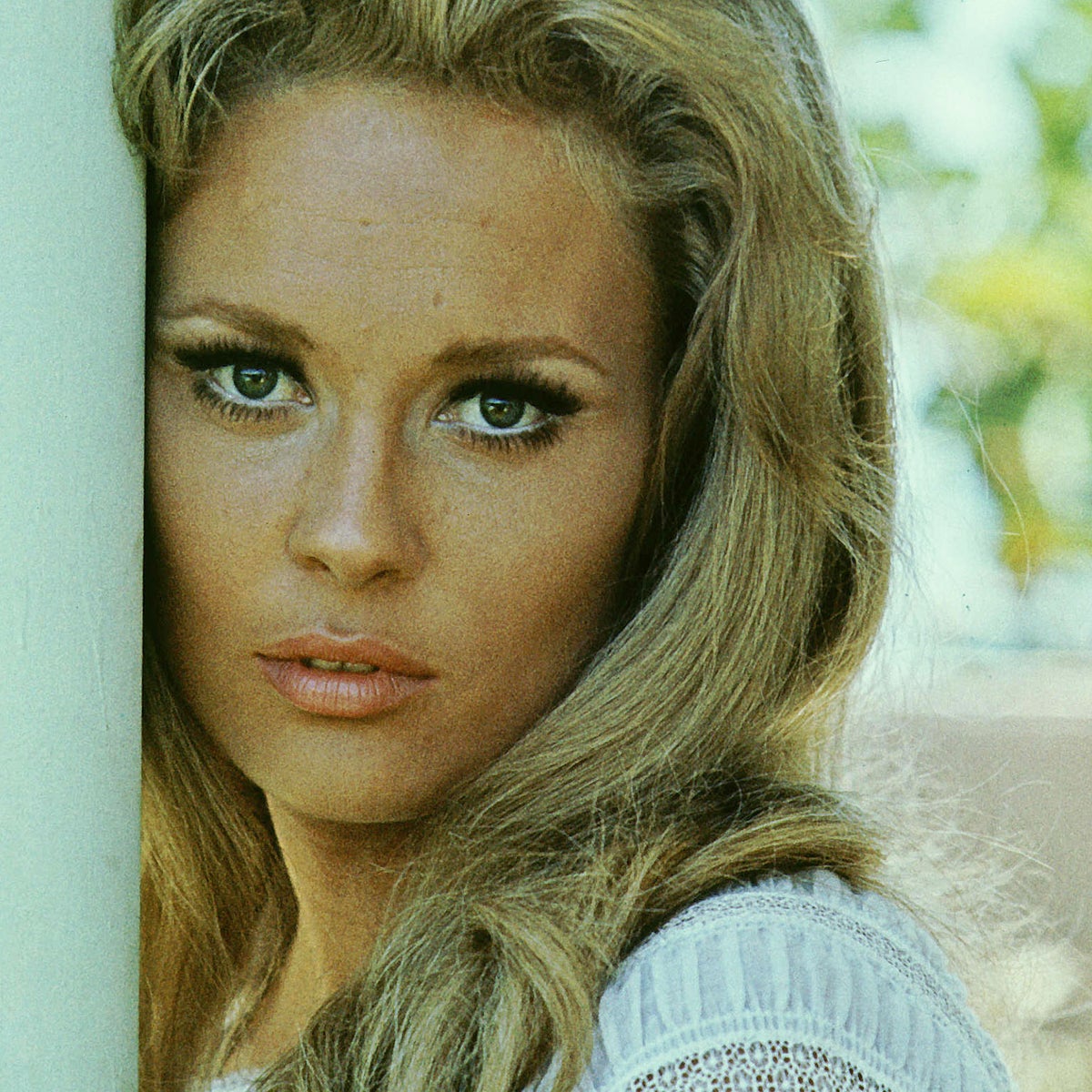 faye dunaway today photos 0016