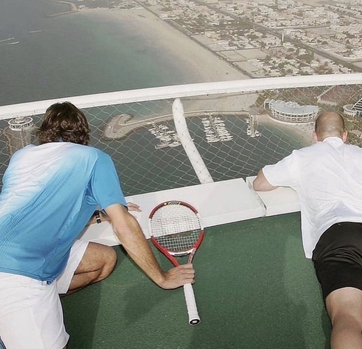 federer agassi dubai 0012