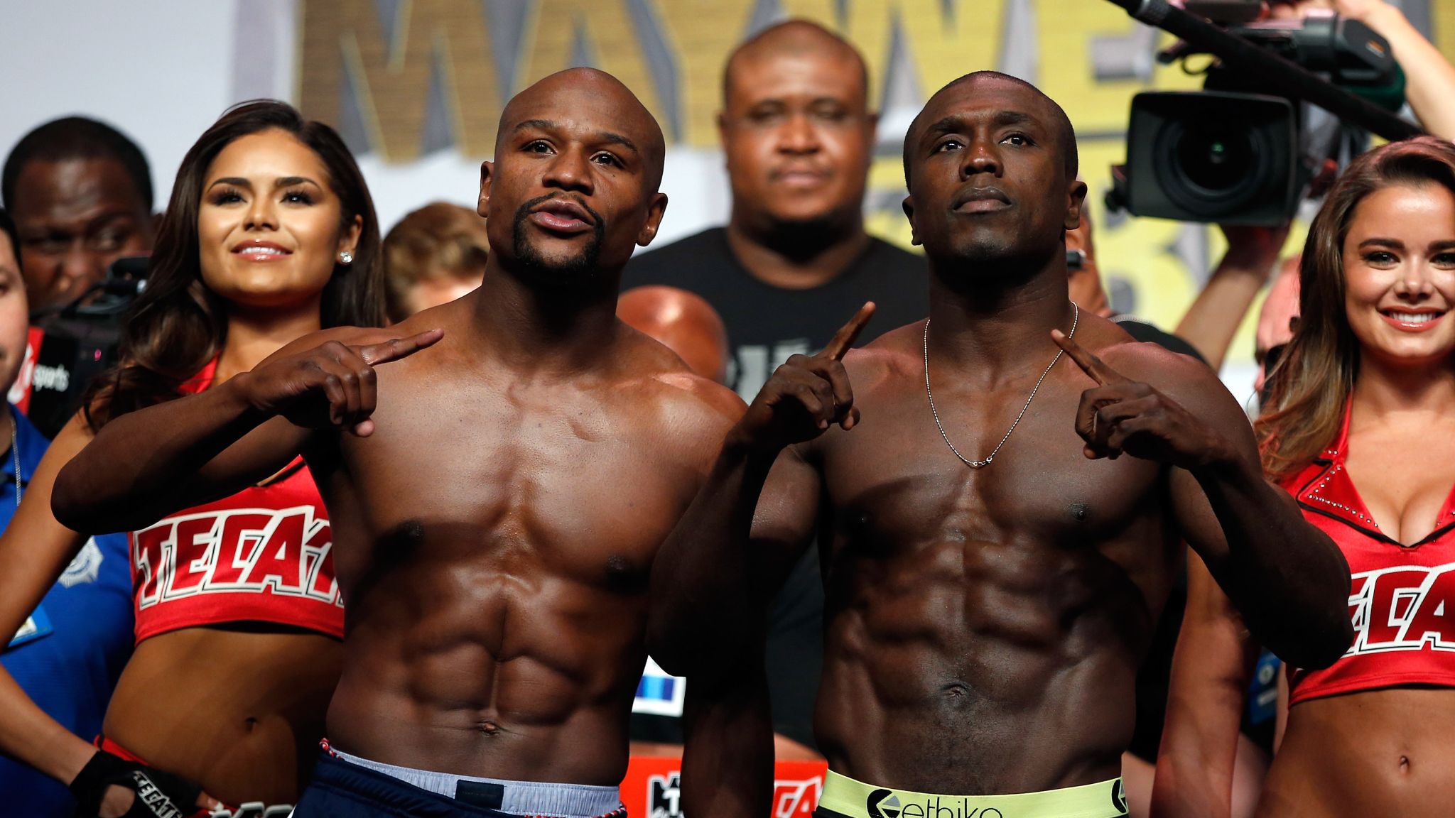 Floyd Mayweather weight class