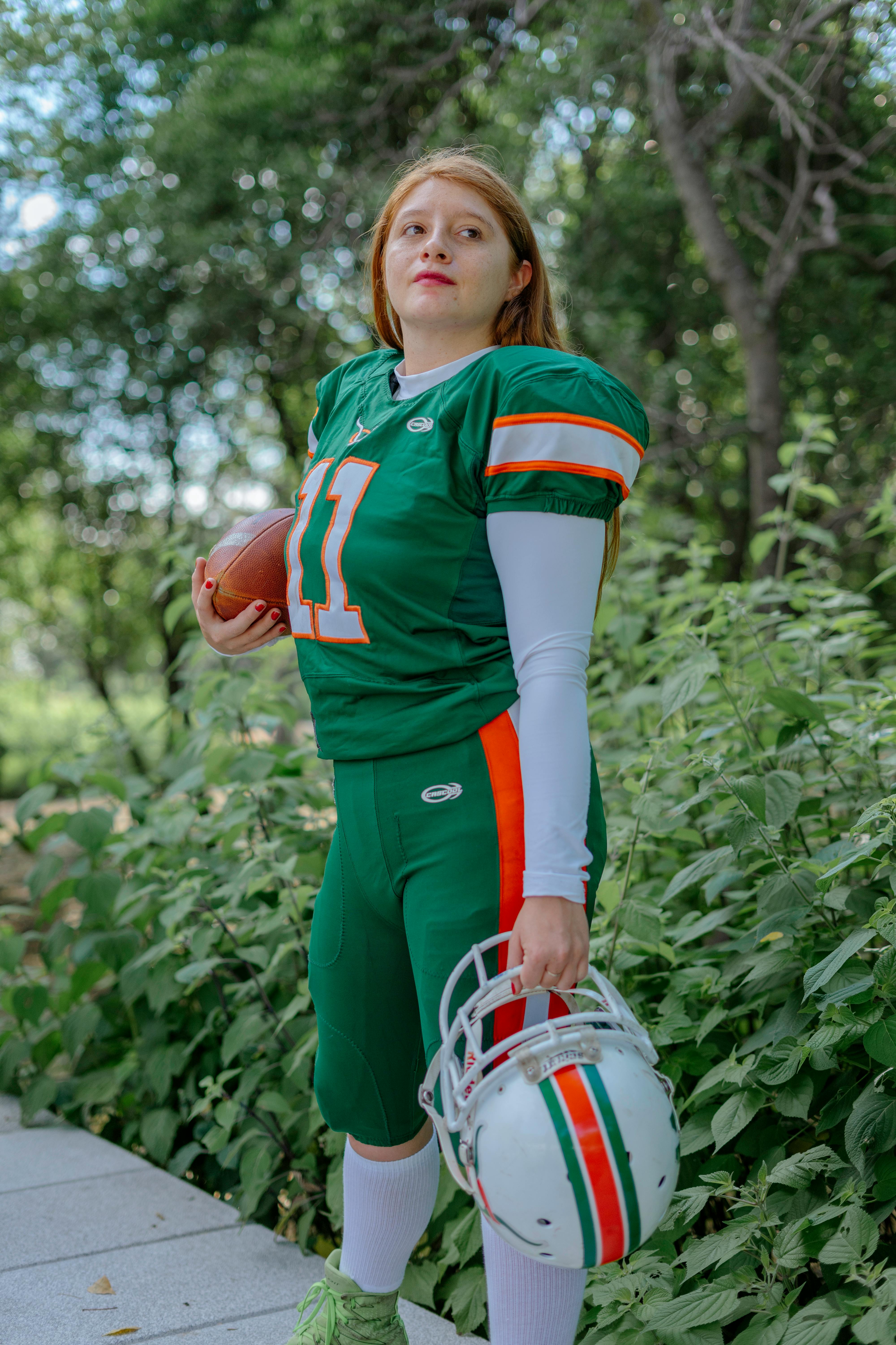 football player headshots 0041