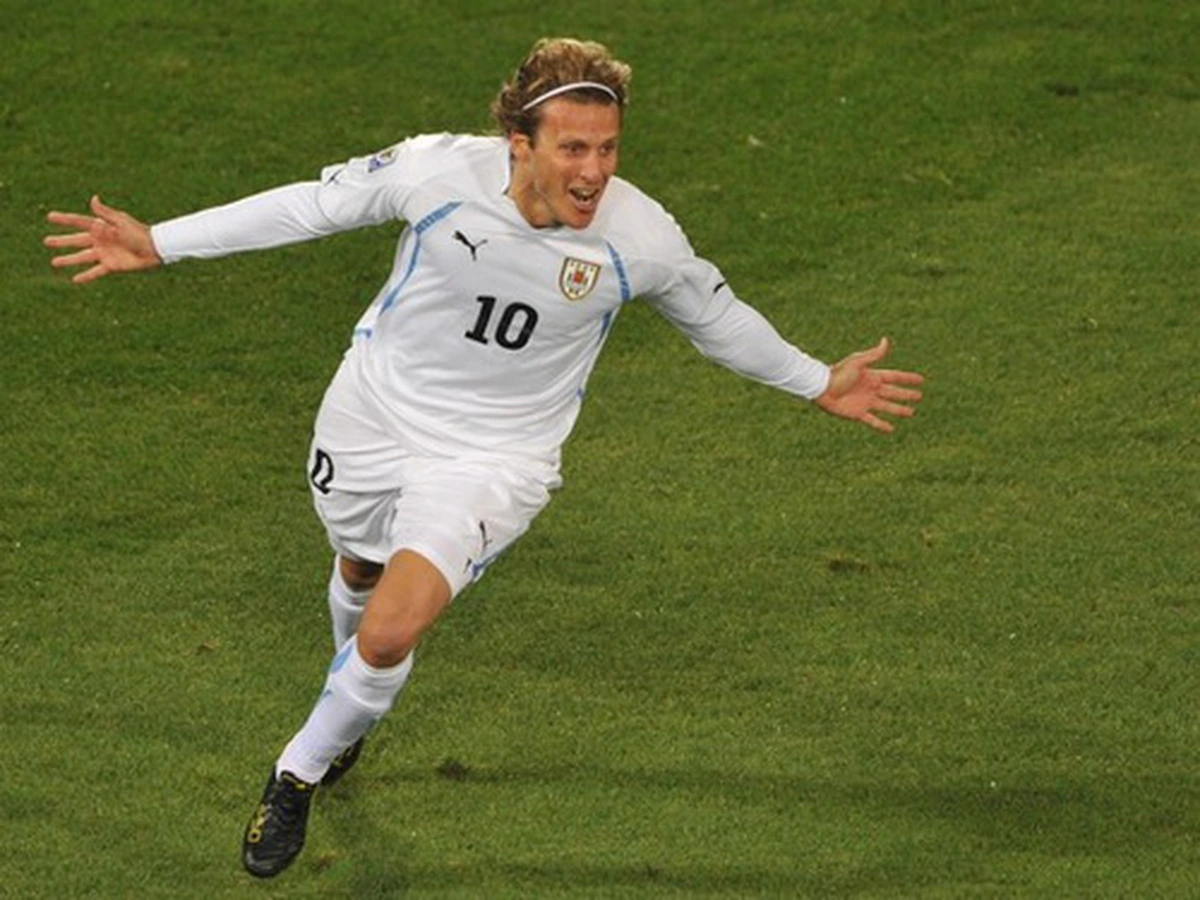 Forlan Uruguay achievement