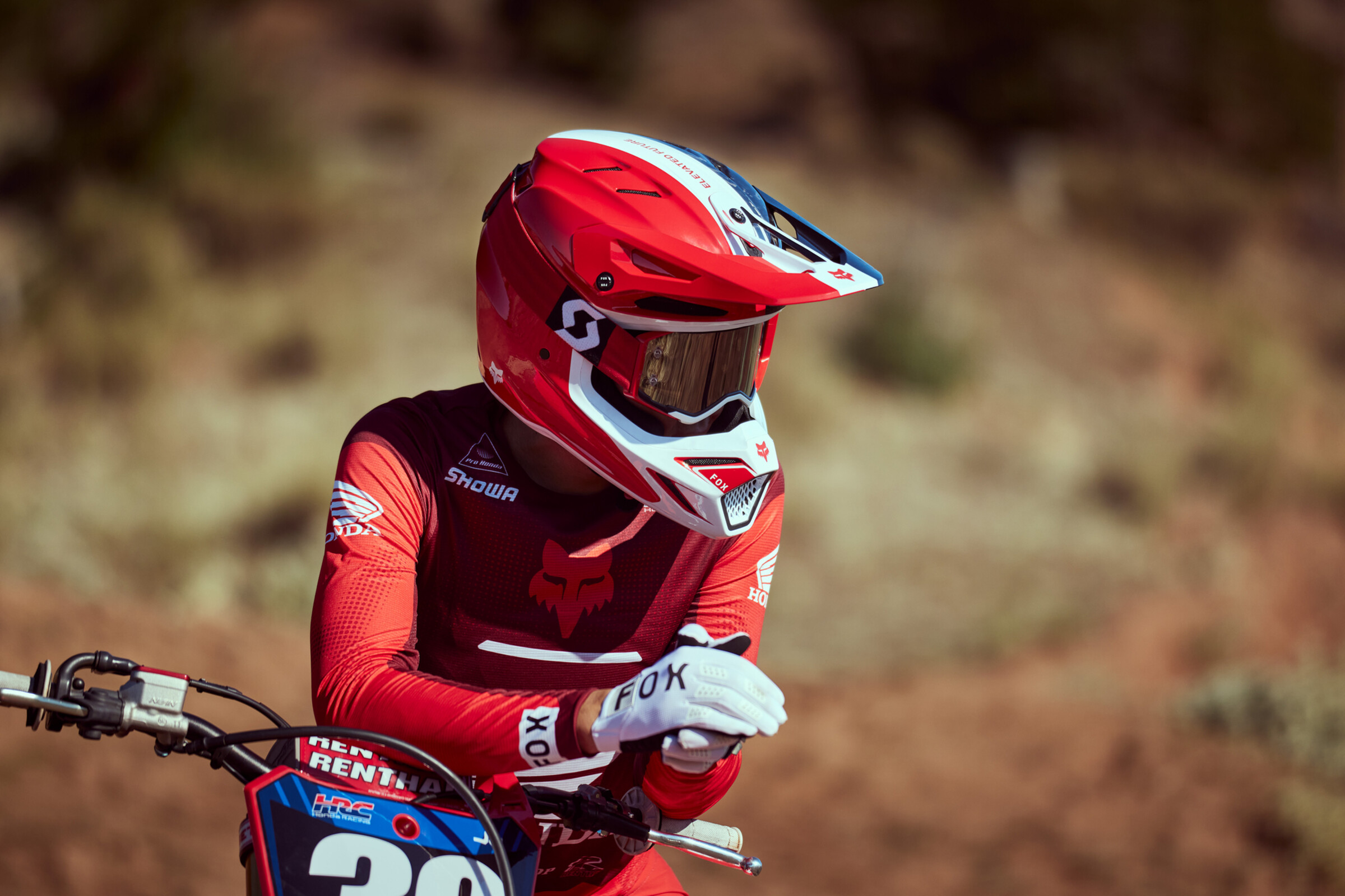 Fox racing riders