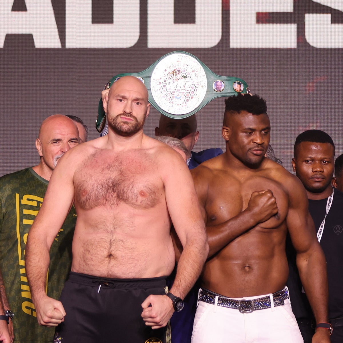 francis ngannou weigh in 0038