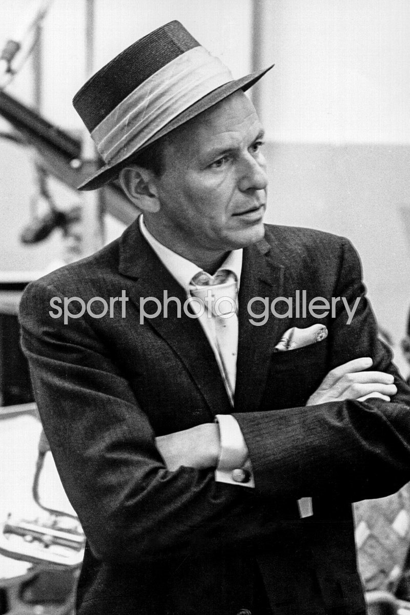 Frank Sinatra hits 1970