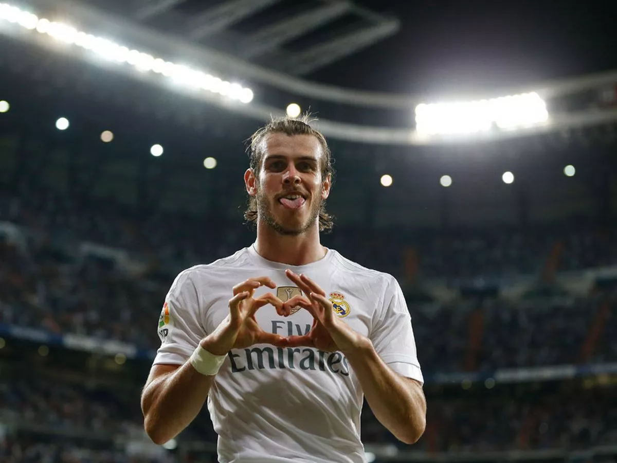 gareth bale heart celebration 0013