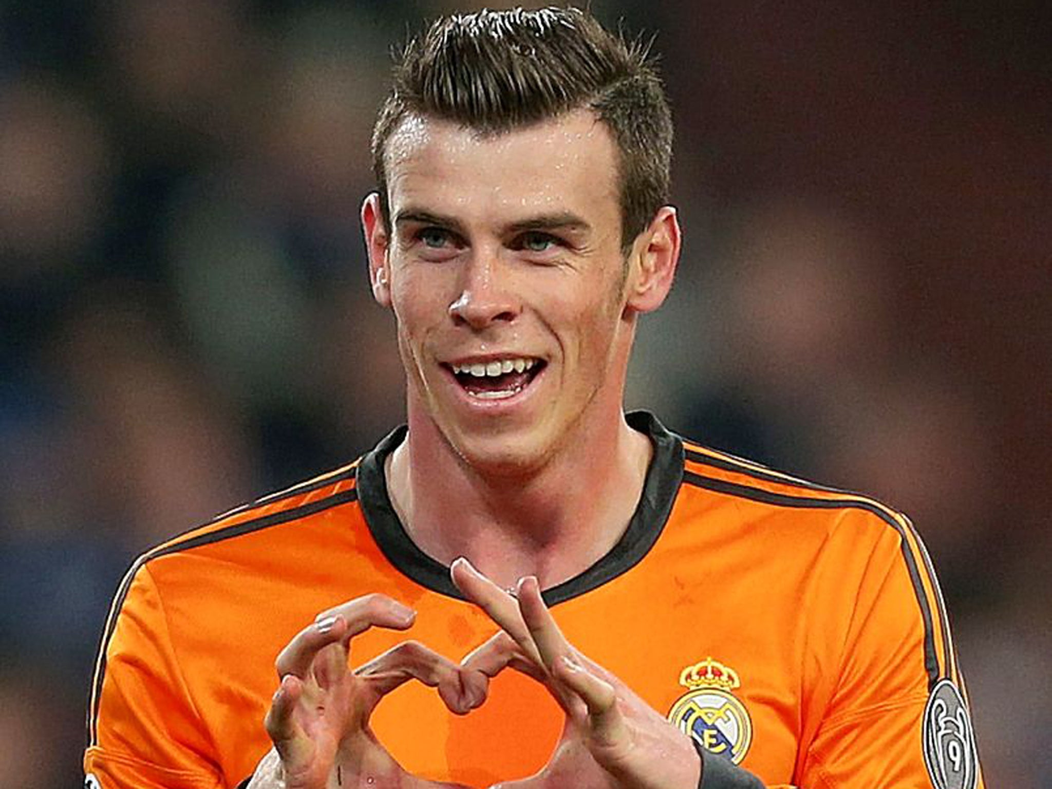 gareth bale heart celebration 0024