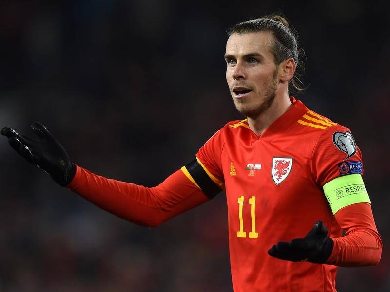 gareth bale heart celebration 0042