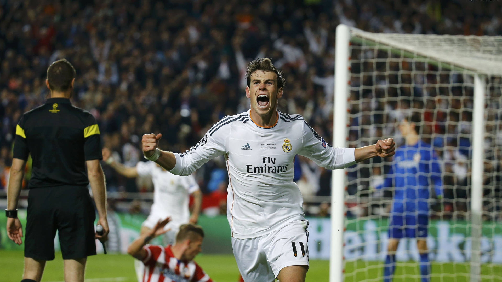 gareth bale heart celebration 0055