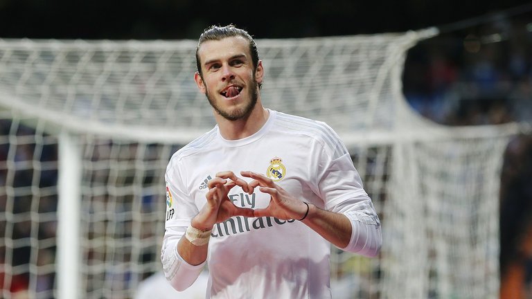 gareth bale heart 0009