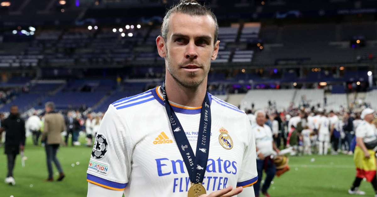 gareth bale heart 0048