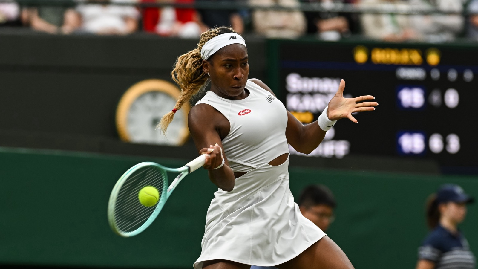 gauff forehand