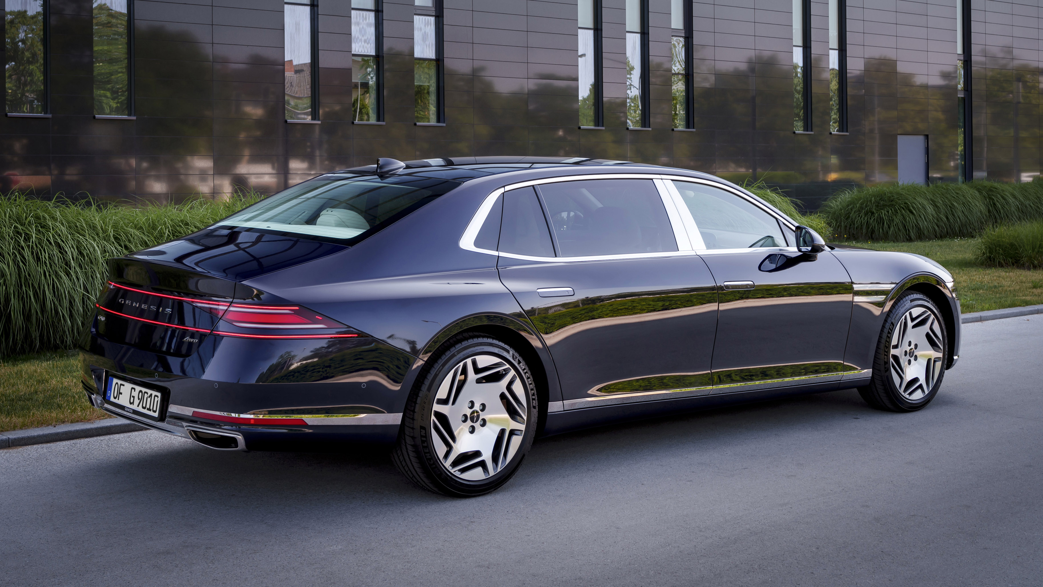 genesis limousine 0015