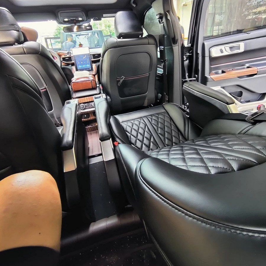 genesis limousine 0016