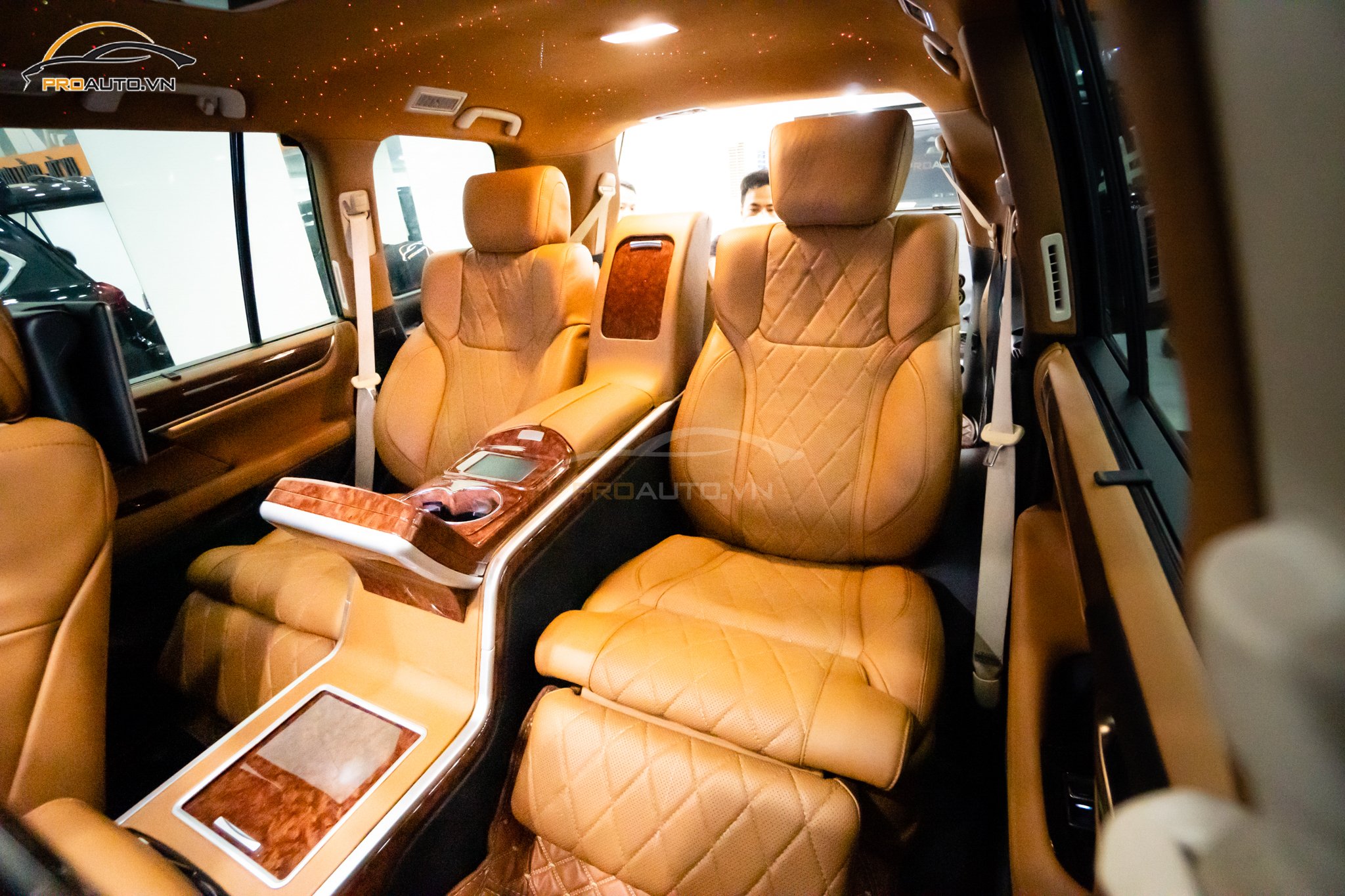 genesis limousine 0018