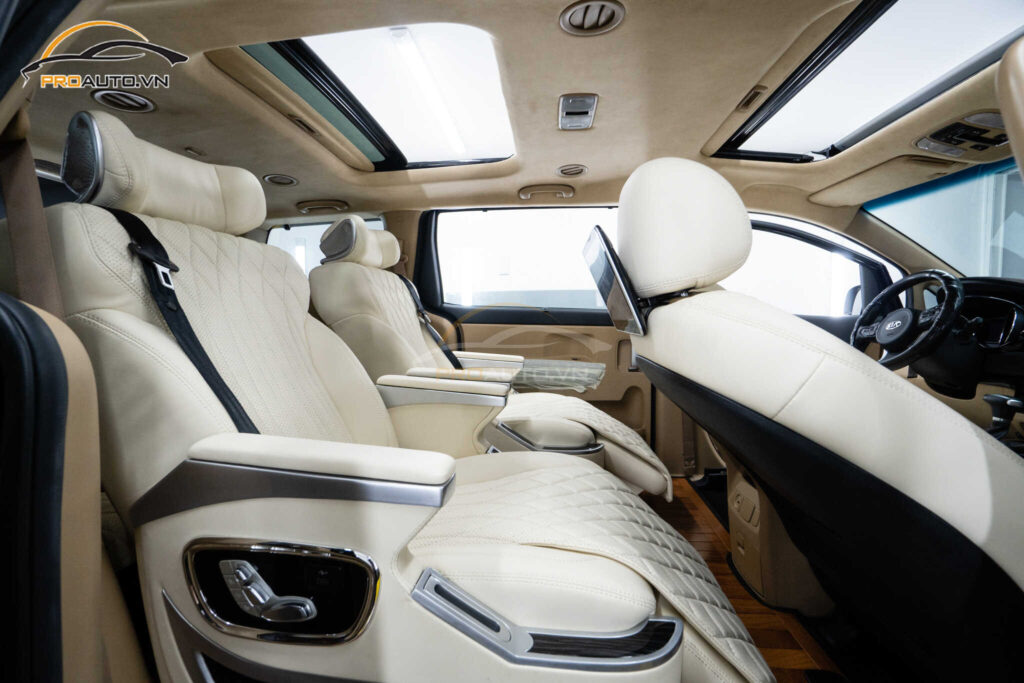 genesis limousine 0045