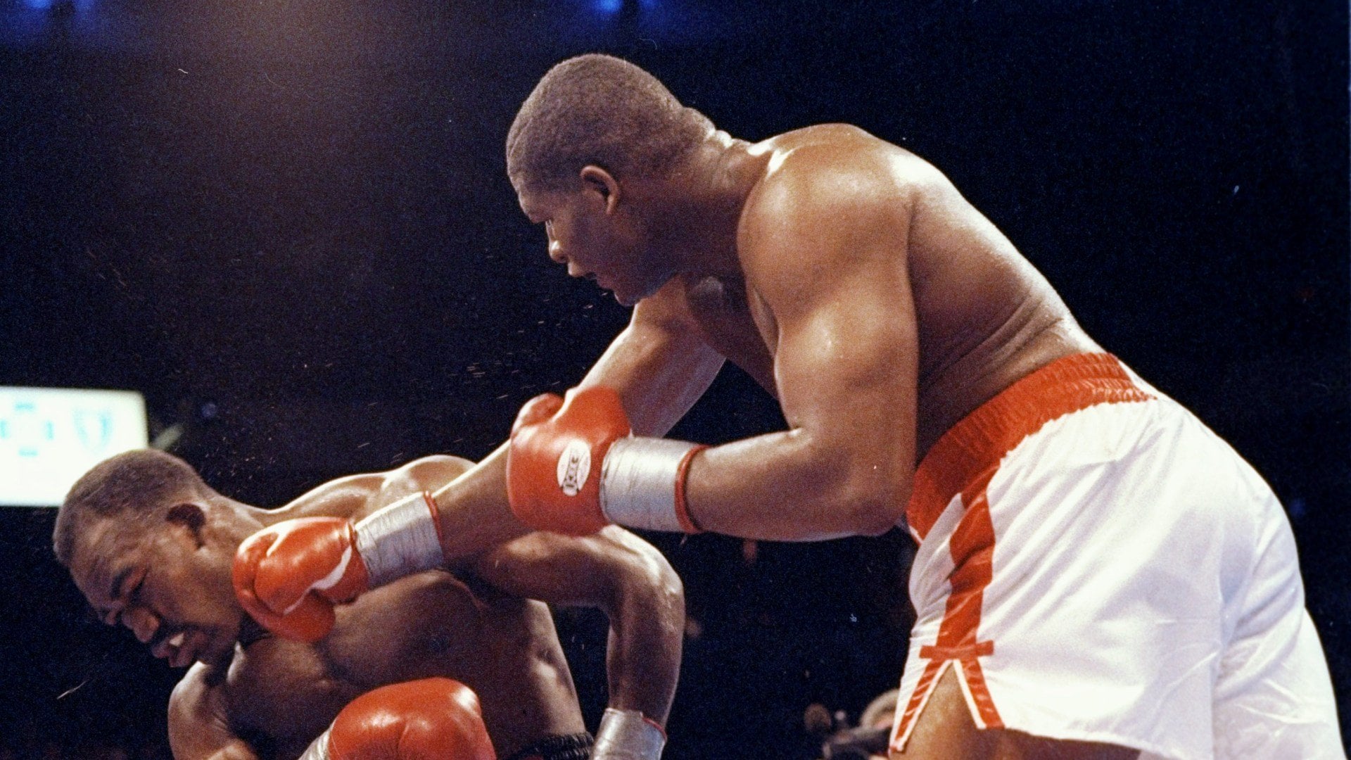 george foreman and holyfield fight 0045