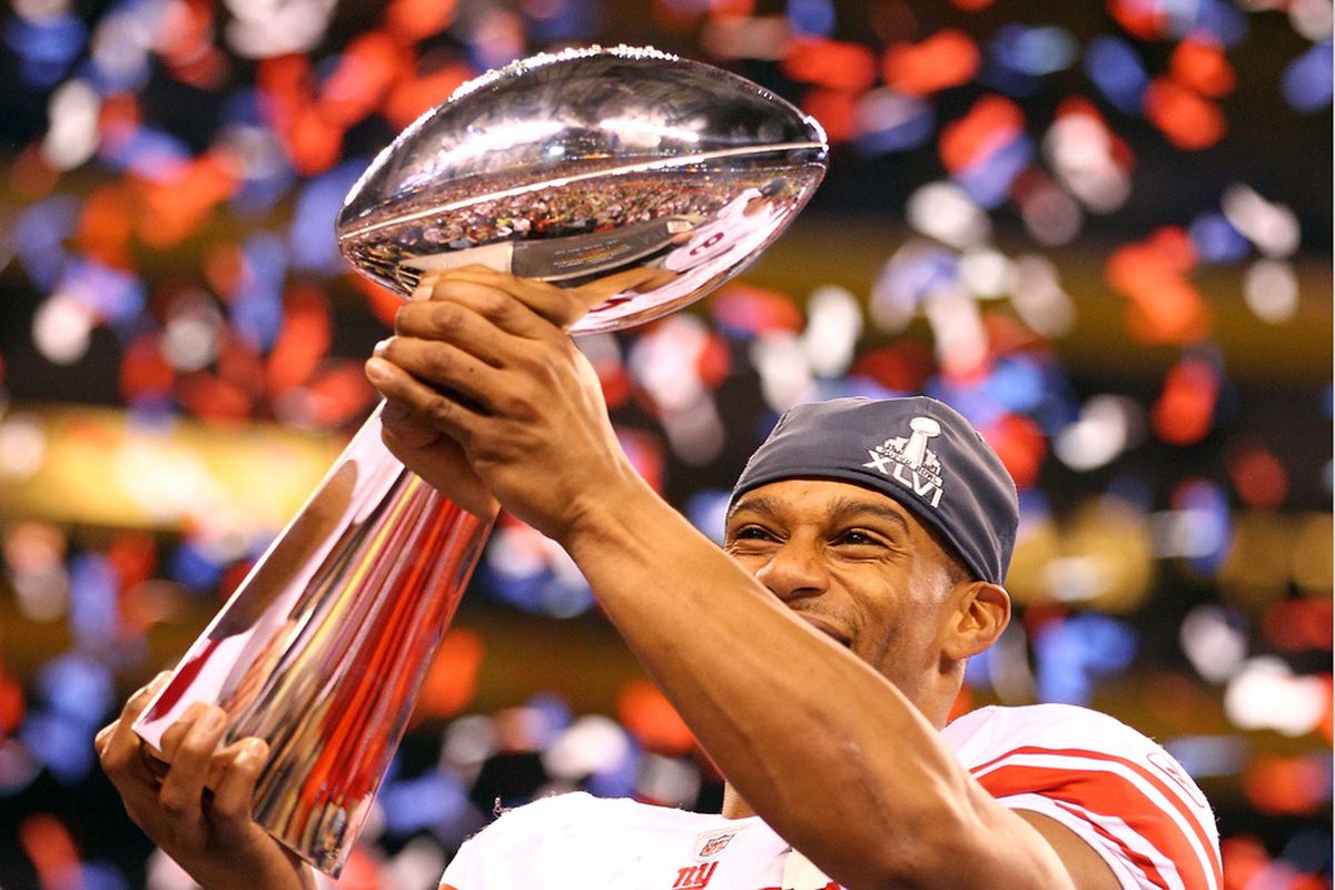 giants super bowl trophies 0045