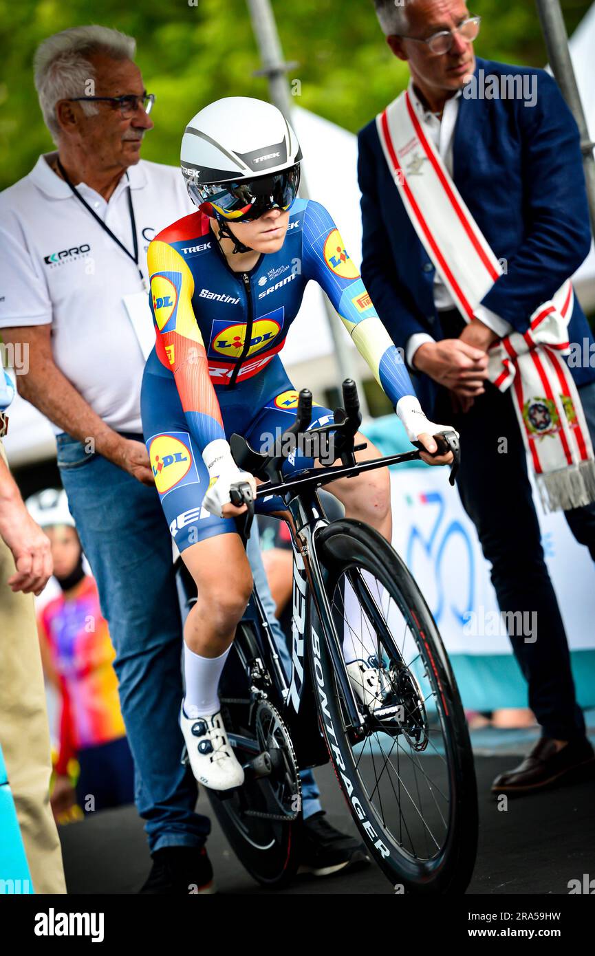 giro d italia 2023 time trial 0049