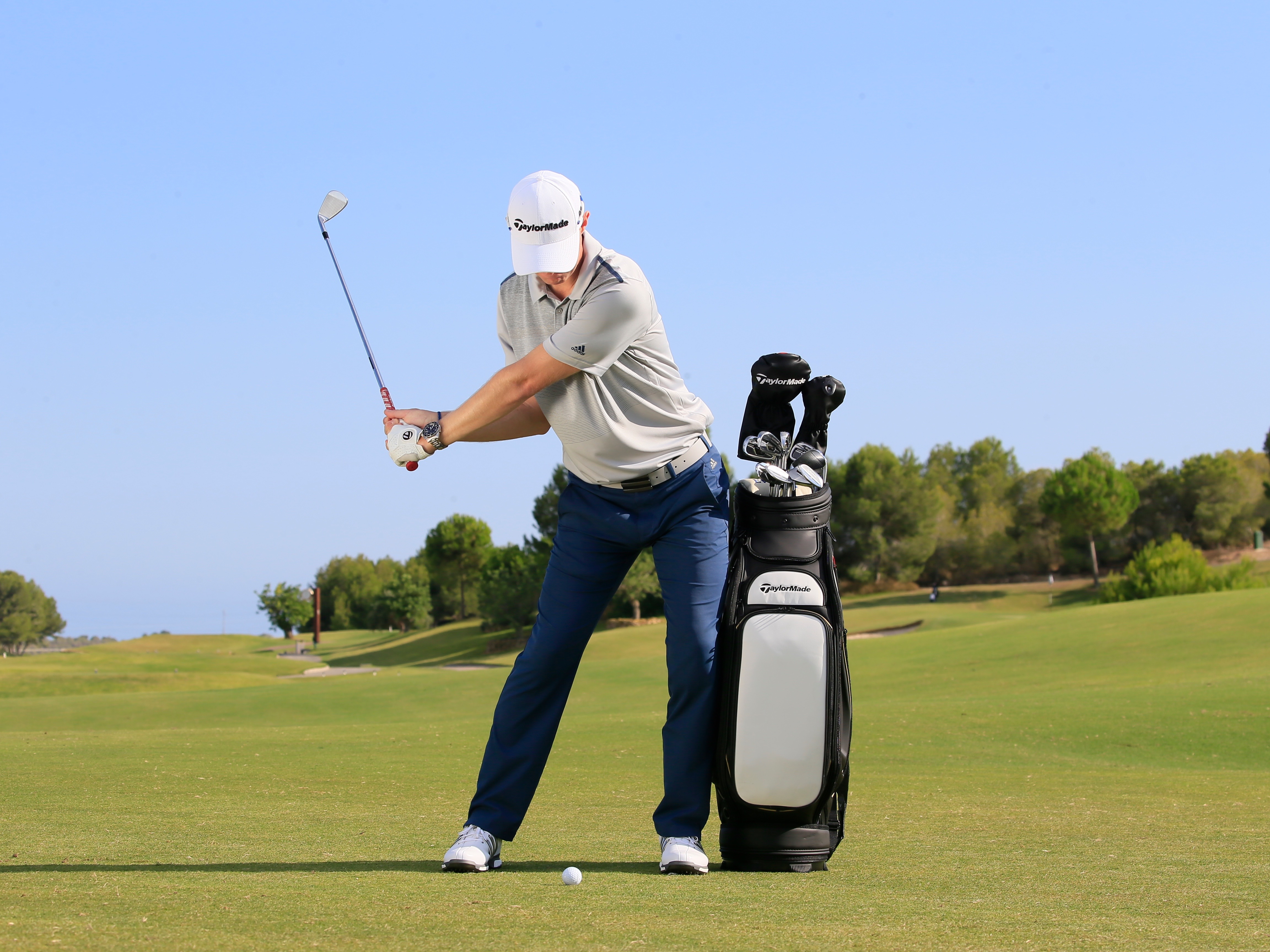golf swing at impact photos 0013