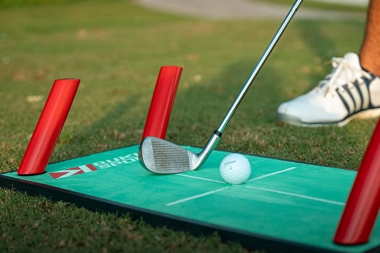 golf swing at impact photos 0044