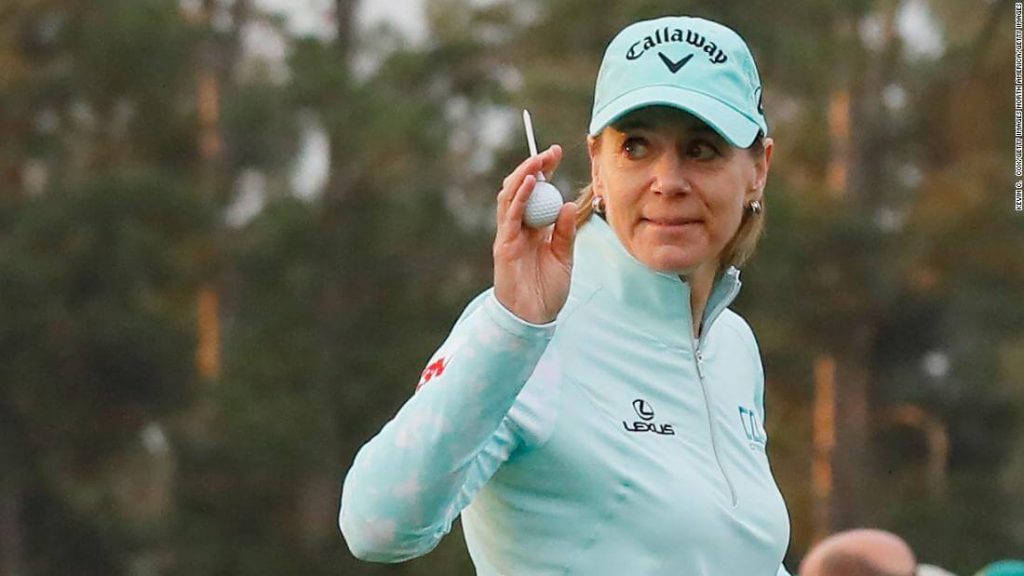 Golfer image 0028