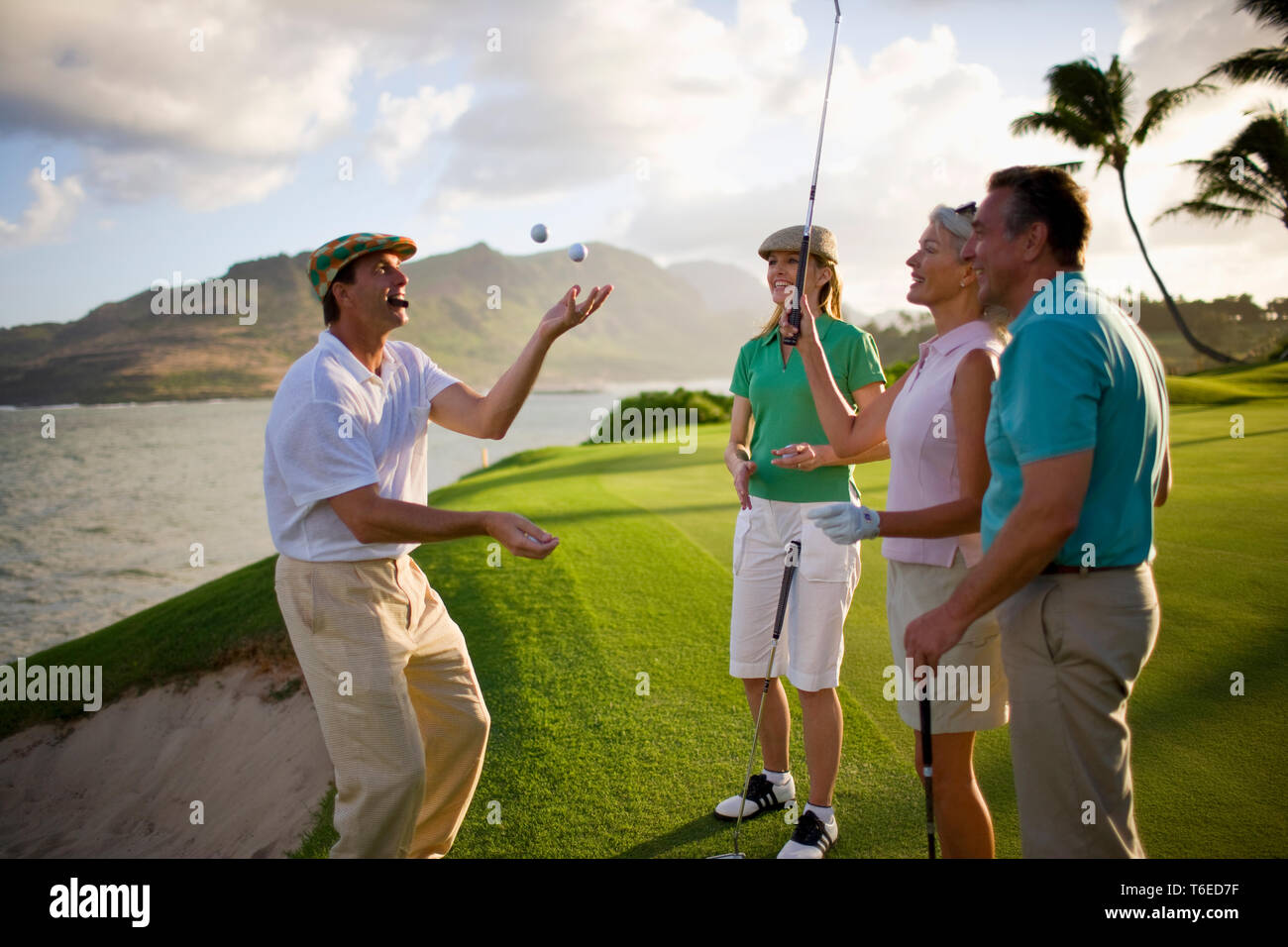 golfer that drinks and smokes 0035