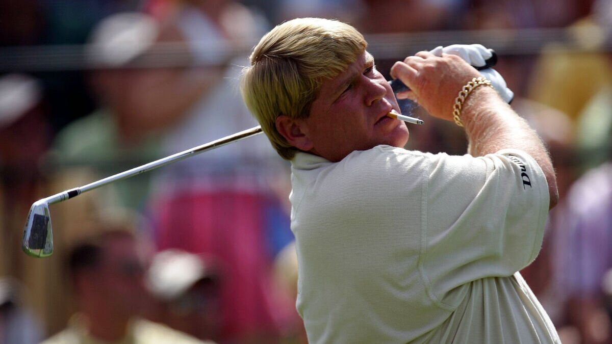 golfer that smokes 0015
