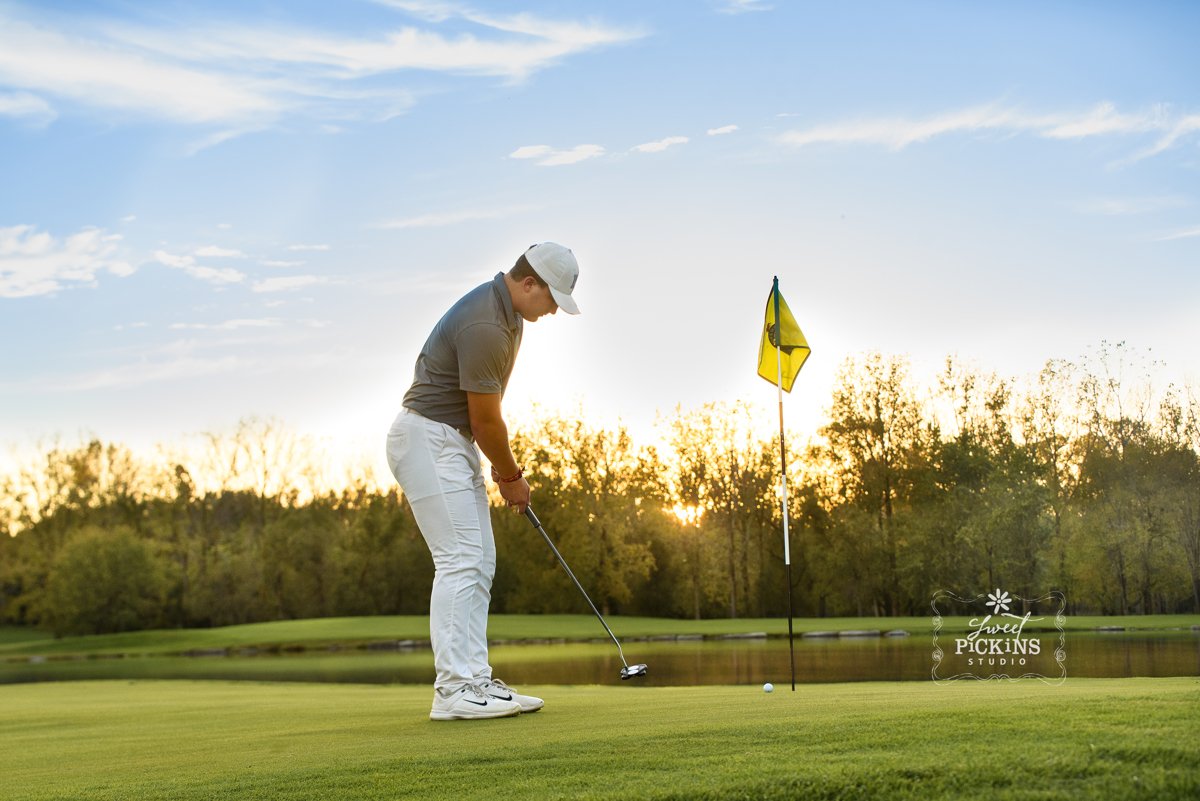 golfing landscape images