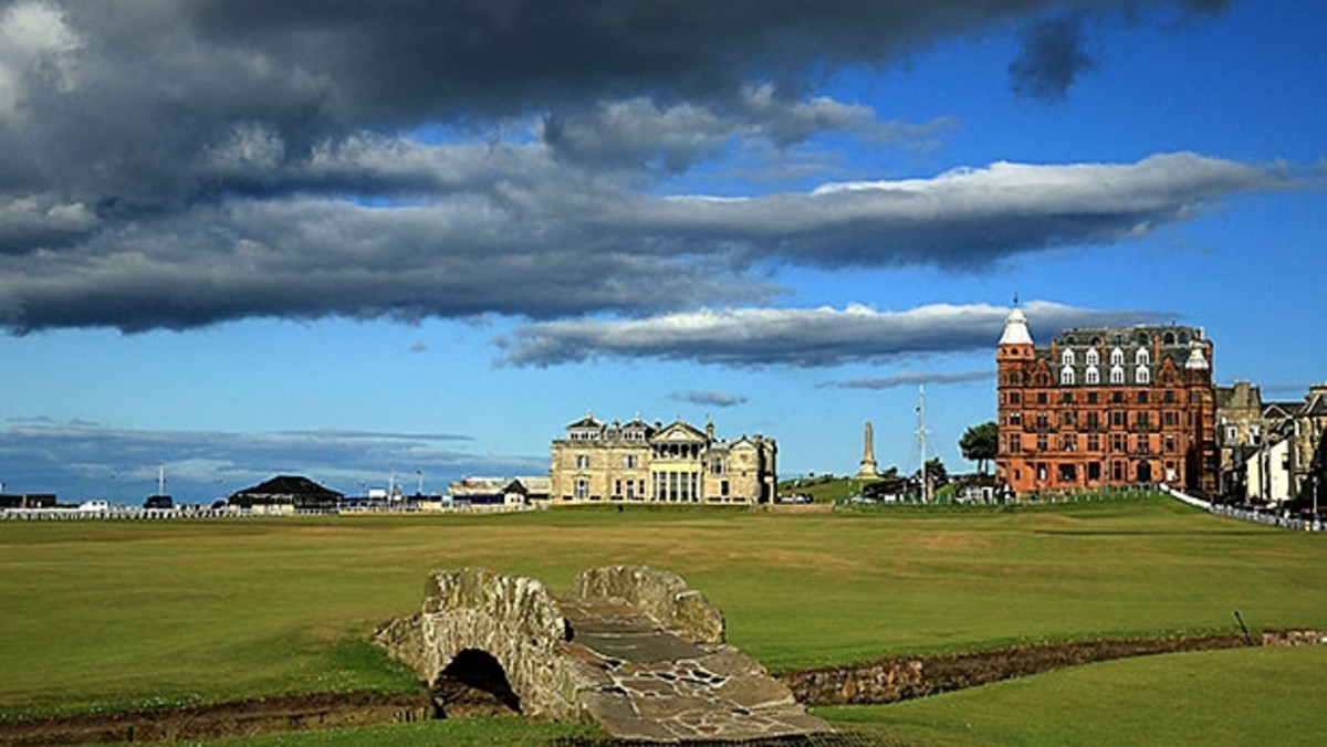 golfing legends St Andrews